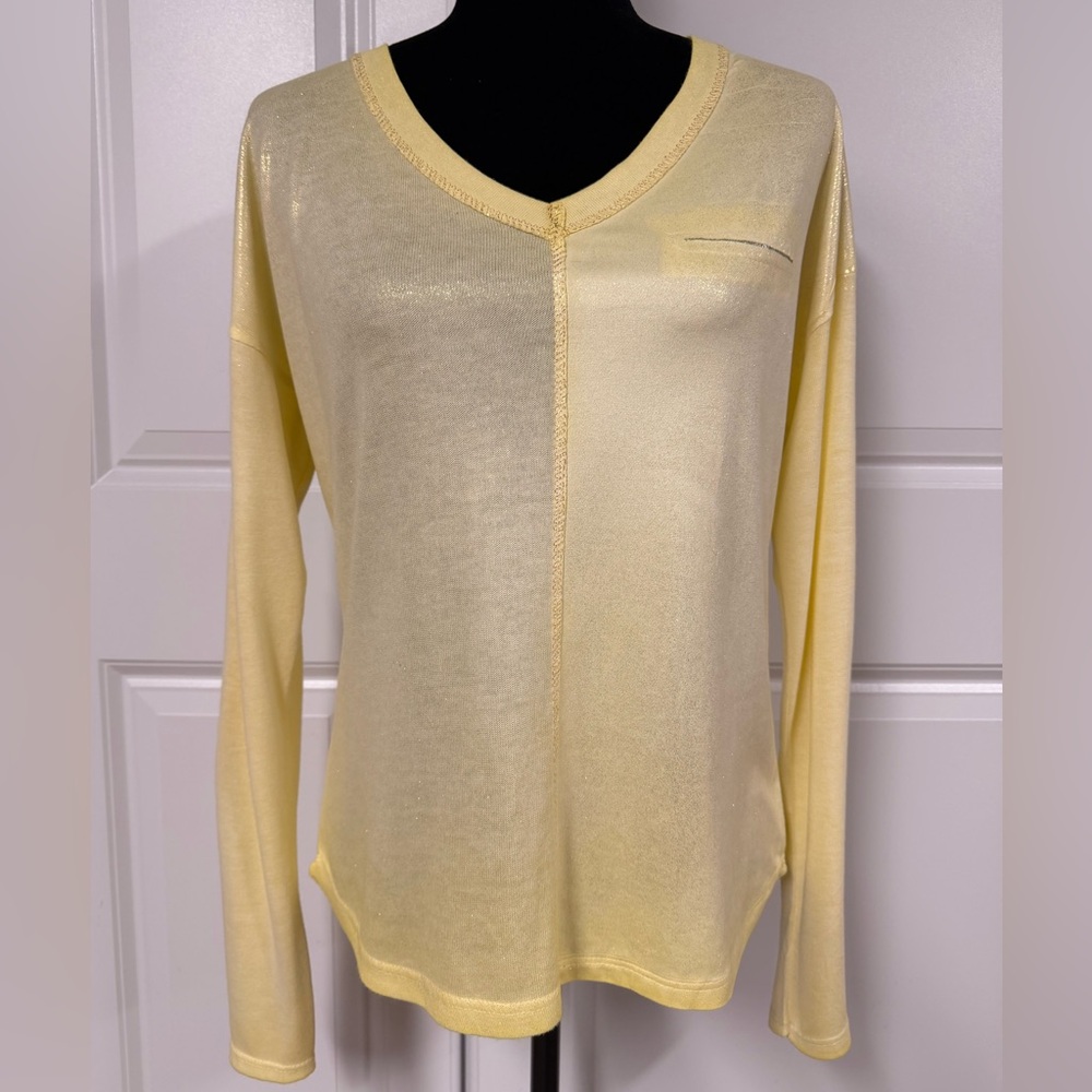 New Collection V-Neck T-Shirt Top